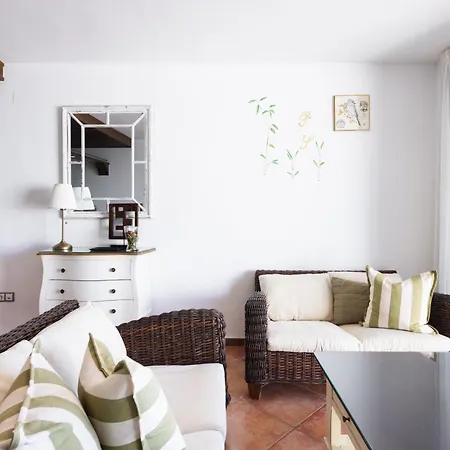 Charm Apartment, Paradise Suites By Anne Adeje